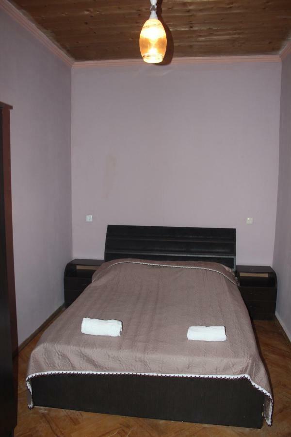 מסטיה Marina Chartolani'S Guest House מראה חיצוני תמונה