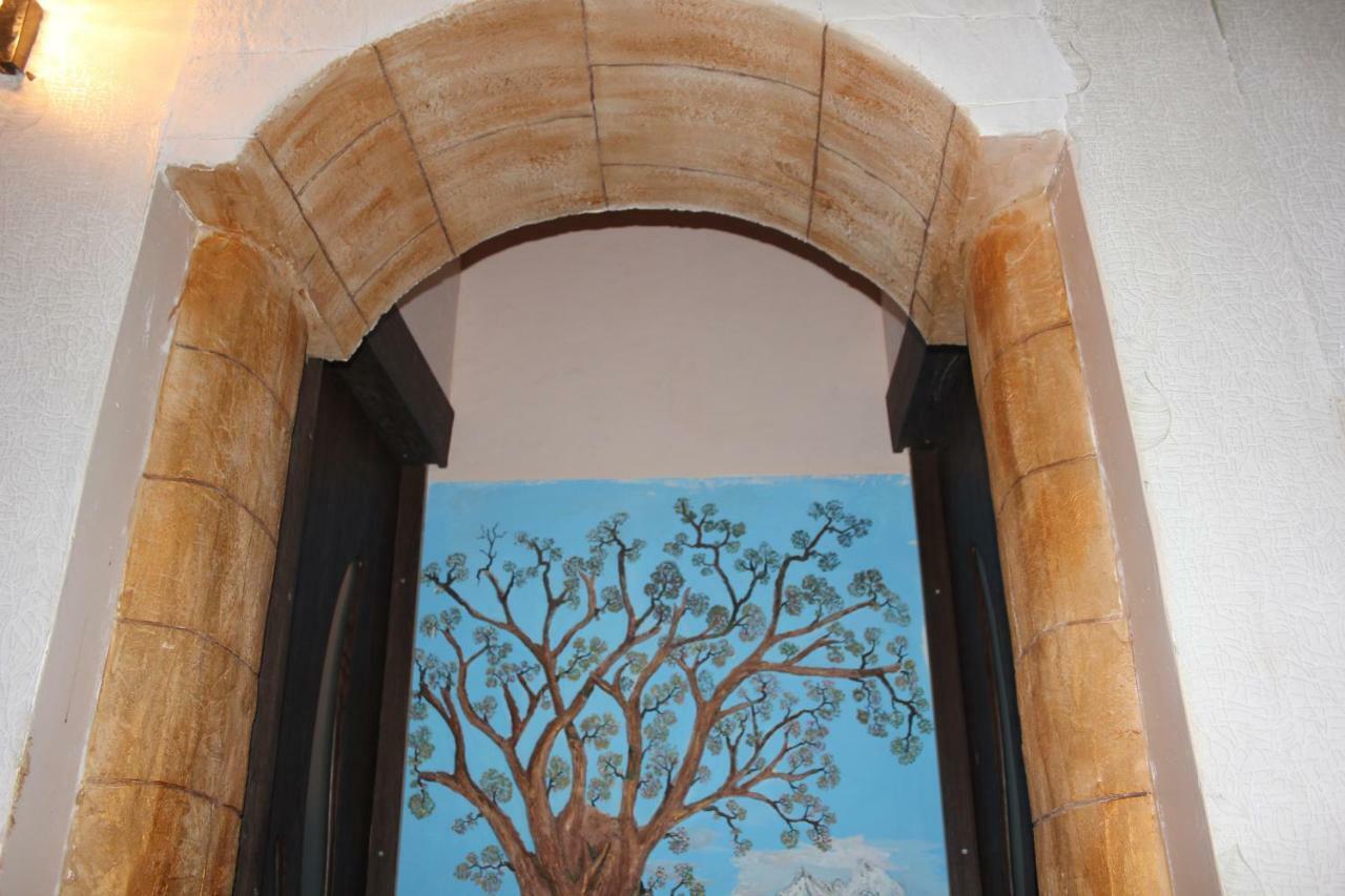 מסטיה Marina Chartolani'S Guest House מראה חיצוני תמונה