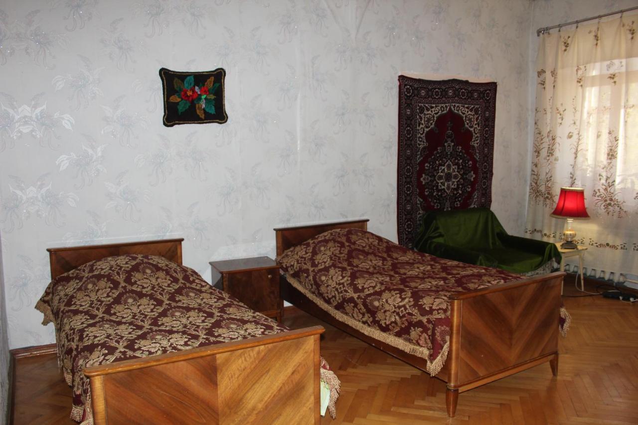 מסטיה Marina Chartolani'S Guest House מראה חיצוני תמונה